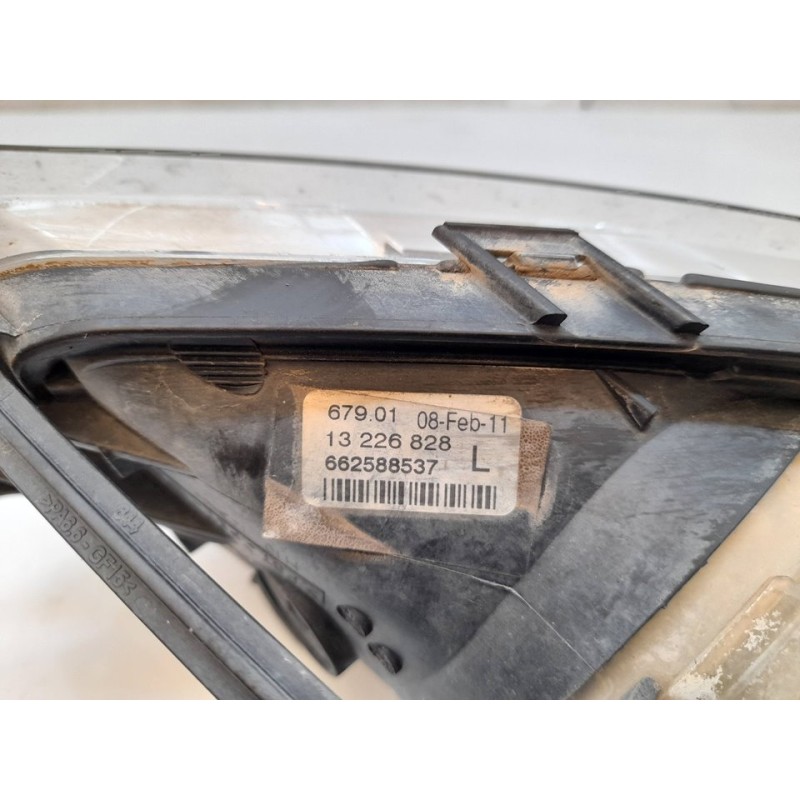 Recambio de faro antiniebla izquierdo para opel insignia berlina essentia referencia OEM IAM 13226828 - Blanco 2