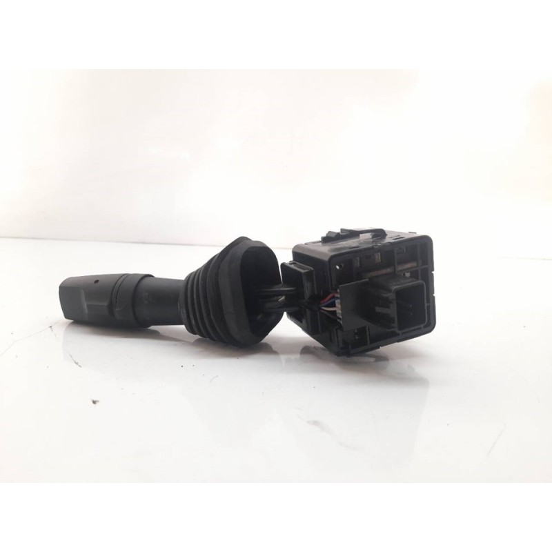 Recambio de mando limpia para chevrolet captiva 2.0 vcdi ltx sport referencia OEM IAM 202005410 - Negro 3