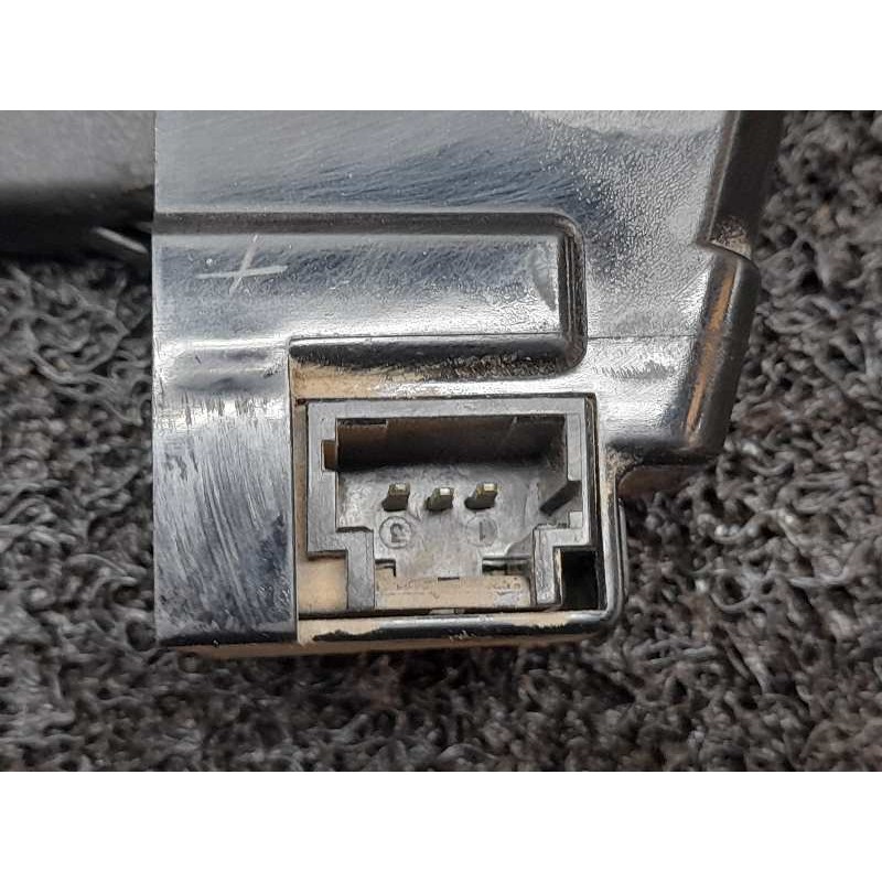 Recambio de cerradura maletero / porton para citroën c3 picasso sx referencia OEM IAM - Gris 2