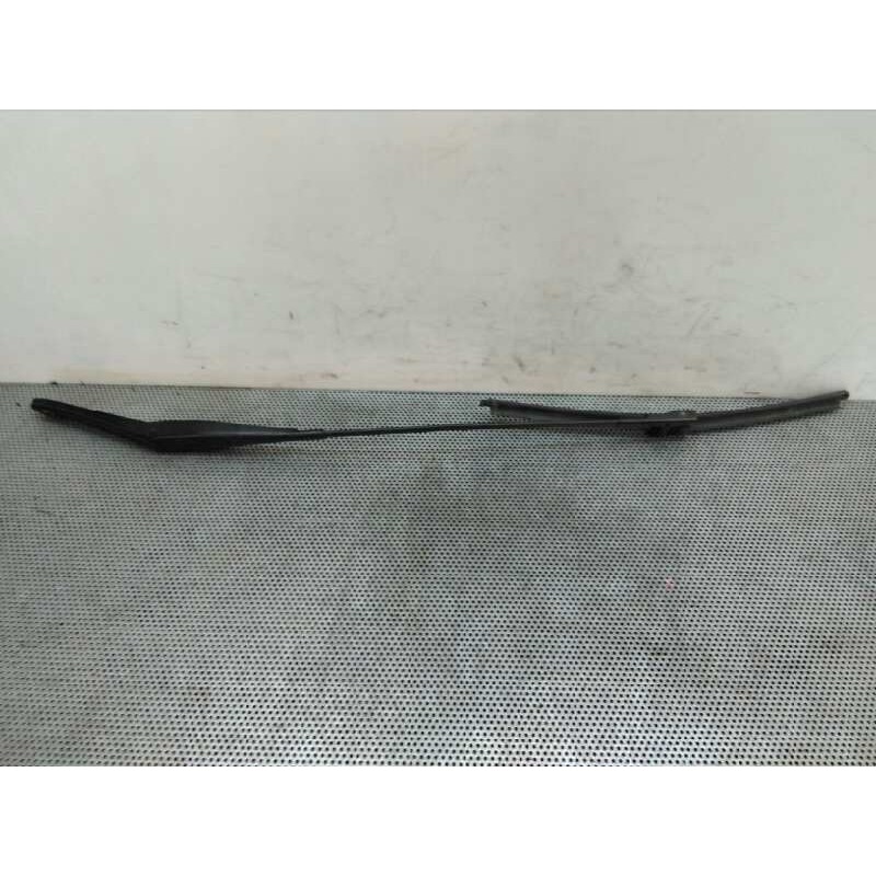 Recambio de brazo limpia delantero derecho para ford focus berlina (cap) ghia referencia OEM IAM   