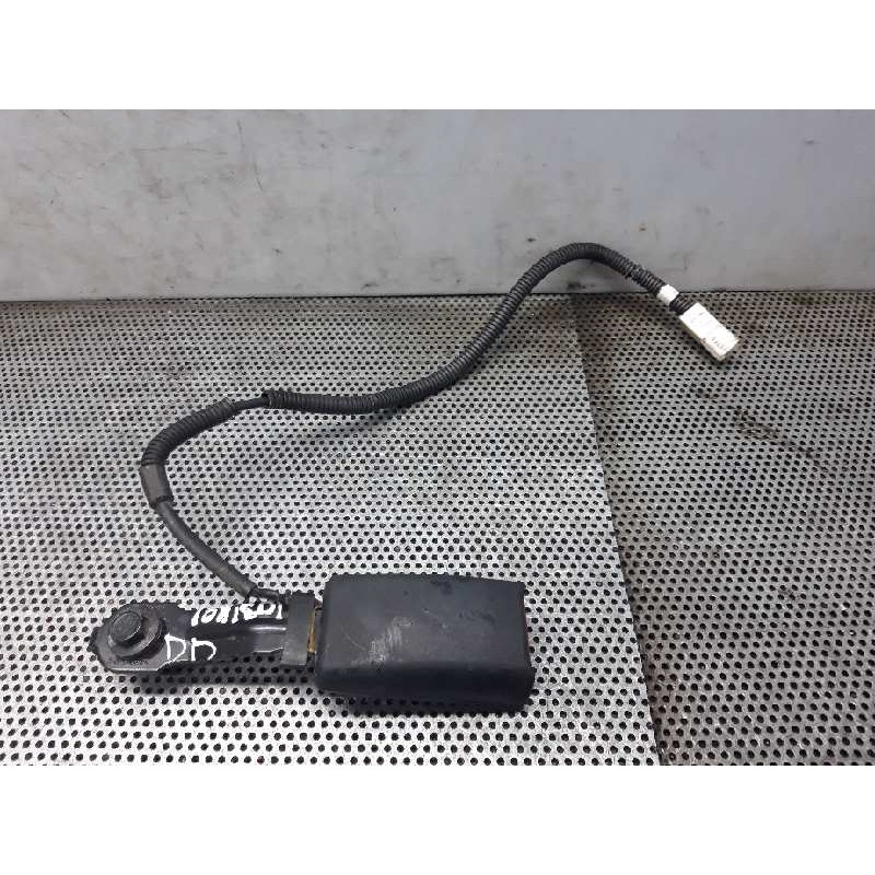 Recambio de enganche cinturon delantero derecho para kia rio 1.2 cat referencia OEM IAM   