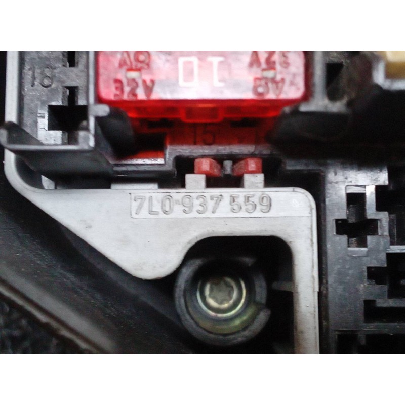 Recambio de caja reles / fusibles para volkswagen touareg (7la) tdi v10 referencia OEM IAM 7L0937559 7L0937503 7L0937503 - Gris 3