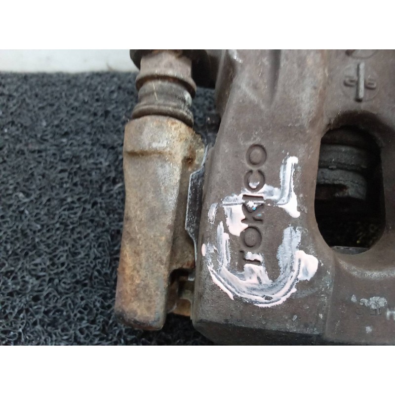 Recambio de pinza de freno trasera izquierda para toyota prius (nhw30) advance referencia OEM IAM - Blanco 3