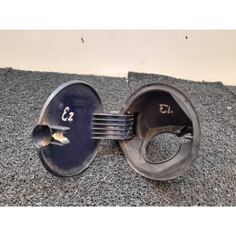 Recambio de tapa exterior combustible para ford fiesta berlina techno referencia OEM IAM 96FGB405A02ABW - Azul 5