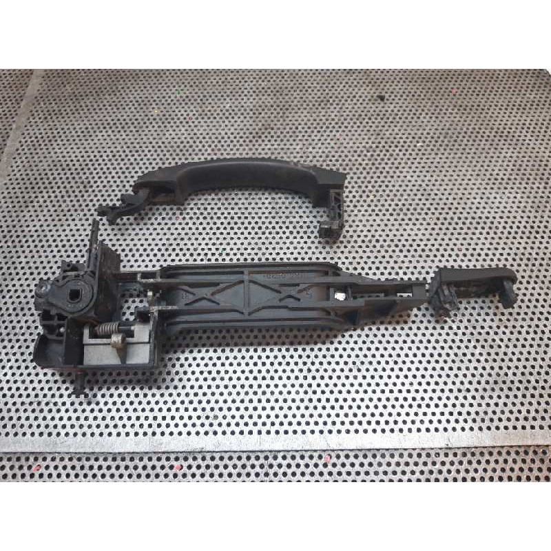 Recambio de maneta exterior delantera derecha para ford fiesta (cbk) 1.3 cat referencia OEM IAM  127117 2