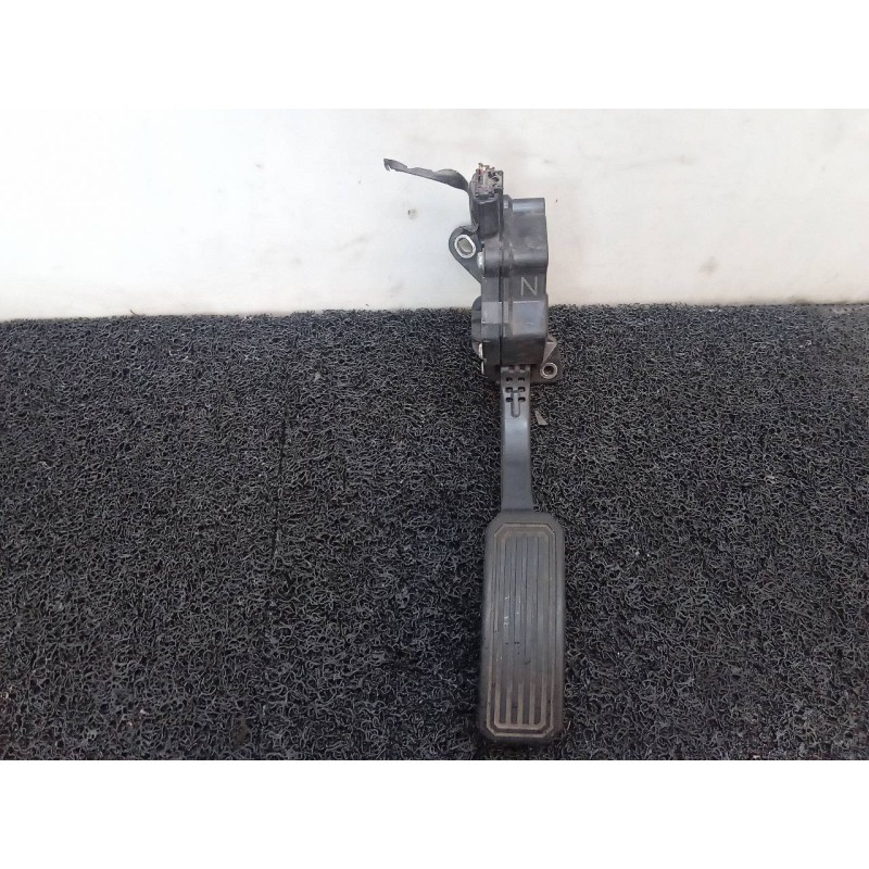 Recambio de potenciometro pedal para toyota prius (nhw30) advance referencia OEM IAM 7811012010 1988007310 05N07D00431