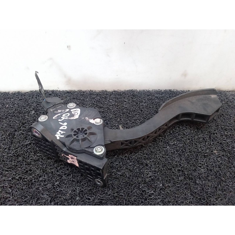 Recambio de potenciometro pedal para toyota prius (nhw30) advance referencia OEM IAM 7811012010 1988007310 05N07D00431 - Blanco 2
