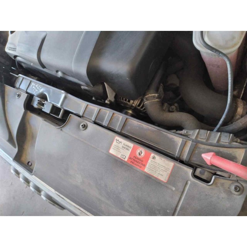 Recambio de panel frontal para audi a4 ber. (b8) e referencia OEM IAM - Blanco 2