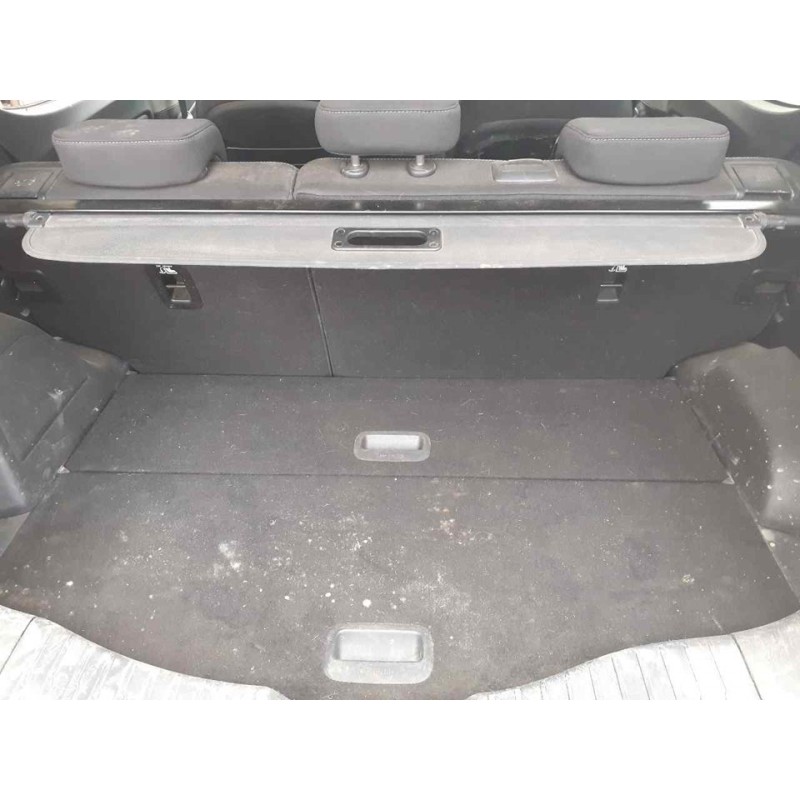 Recambio de bandeja trasera para ssangyong tivoli limited 4x2 referencia OEM IAM 7688035000 4