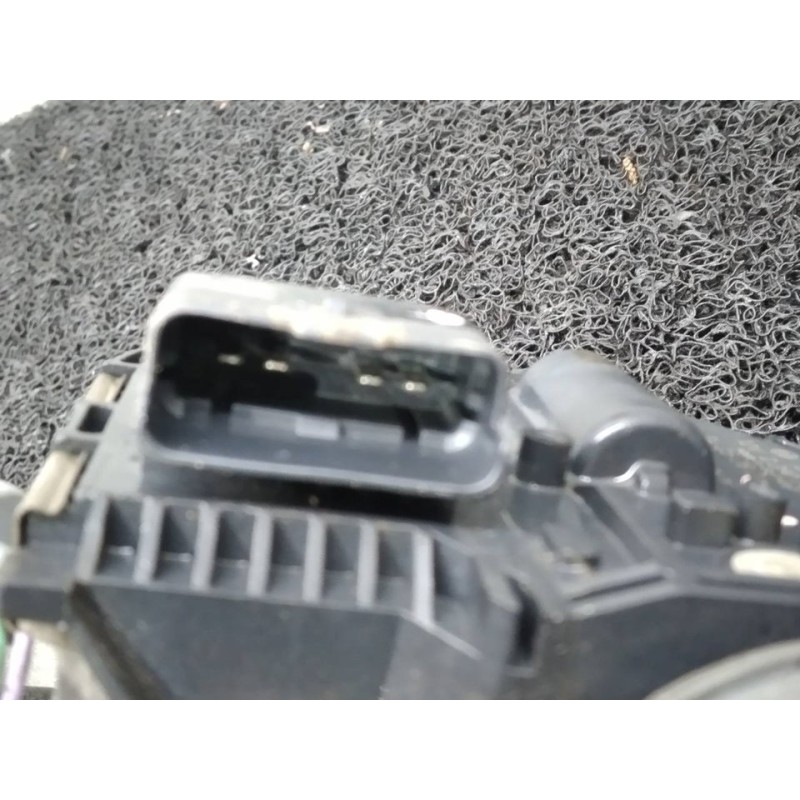 Recambio de motor limpia delantero para peugeot 407 st confort referencia OEM IAM 0390241722 2