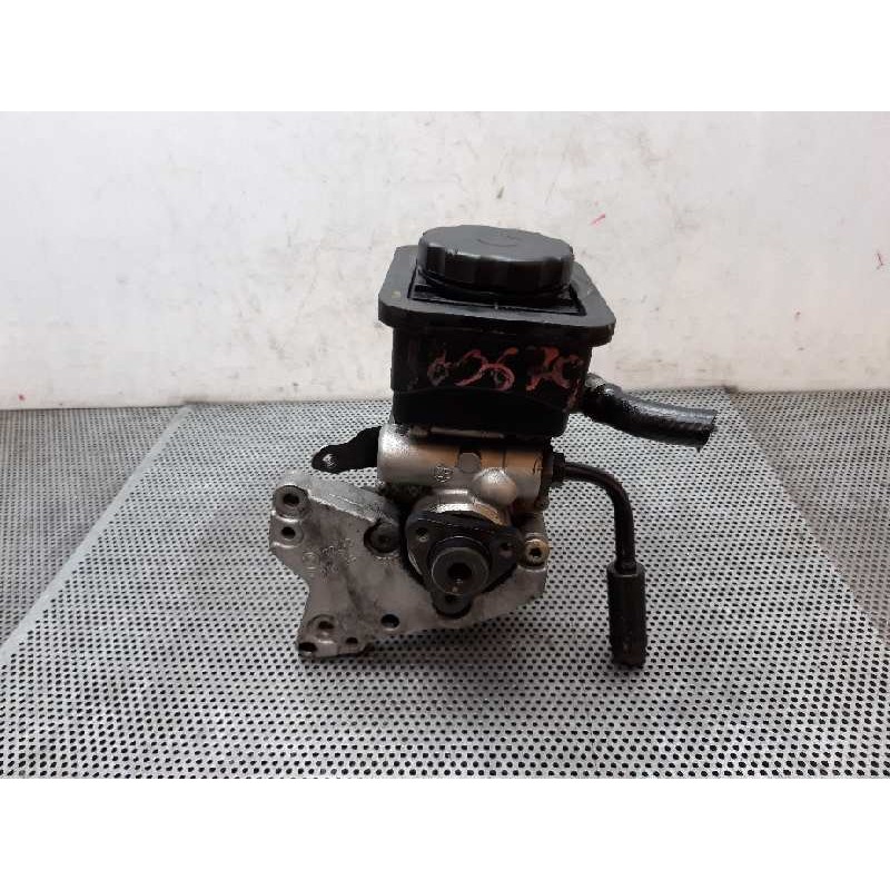 Recambio de bomba direccion para bmw serie 3 berlina (e46) 320d referencia OEM IAM 6756575 7692974519 4