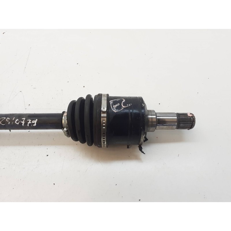 Recambio de transmision delantera izquierda para kia carnival 2.9 crdi vgt active referencia OEM IAM 3