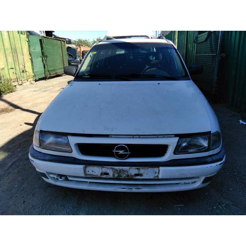 opel astra f caravan del año 1996