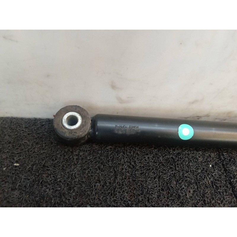 Recambio de amortiguador trasero derecho para ford fiesta (ccn) black edition referencia OEM IAM - Negro 2