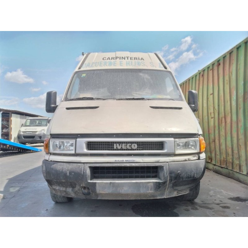 iveco daily caja cerrada (1999 =>) del año 2000
