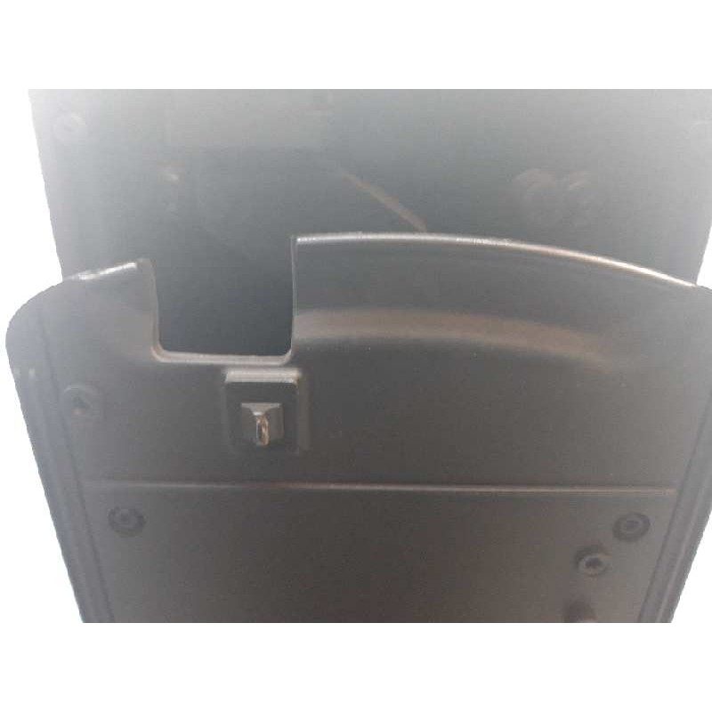 Recambio de apoyabrazos central para peugeot 407 sw st confort referencia OEM IAM - Negro 6