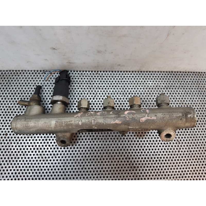 Recambio de rampa inyectora para opel astra h berlina cosmo referencia OEM IAM 0445214049  BOSCH 4