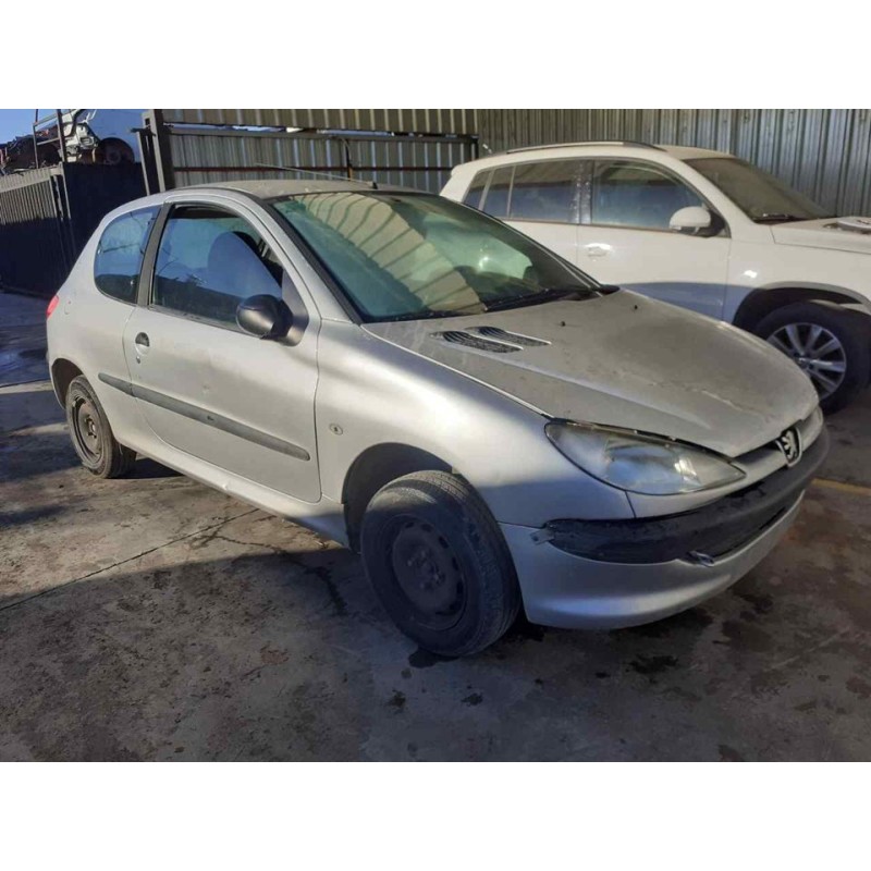 peugeot 206 berlina del año 1999