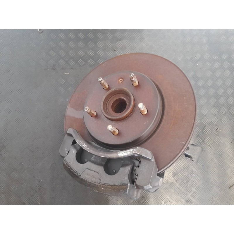 Recambio de mangueta delantera derecha para chevrolet captiva 2.0 vcdi ltx sport referencia OEM IAM - Negro 2