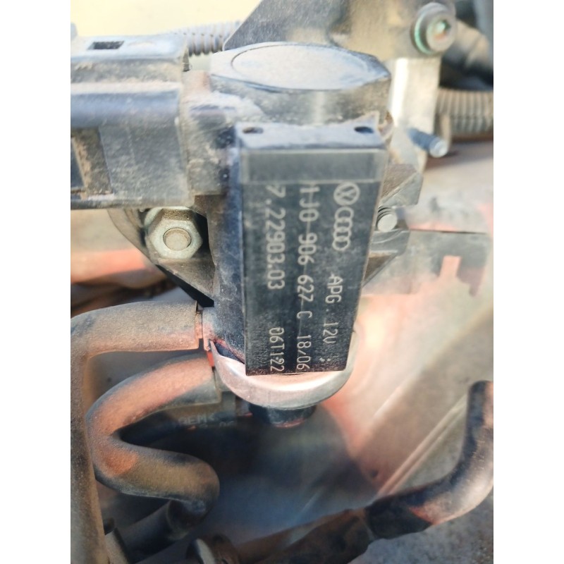 Recambio de valvula aire adicional para volkswagen touareg (7la) tdi r5 referencia OEM IAM 1J0906627C - Negro 2