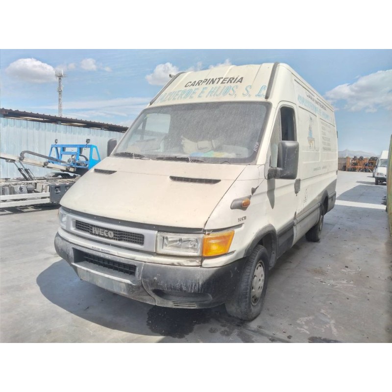 iveco daily caja cerrada (1999 =>) del año 2000