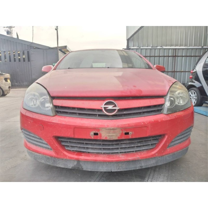 opel astra gtc del año 2005