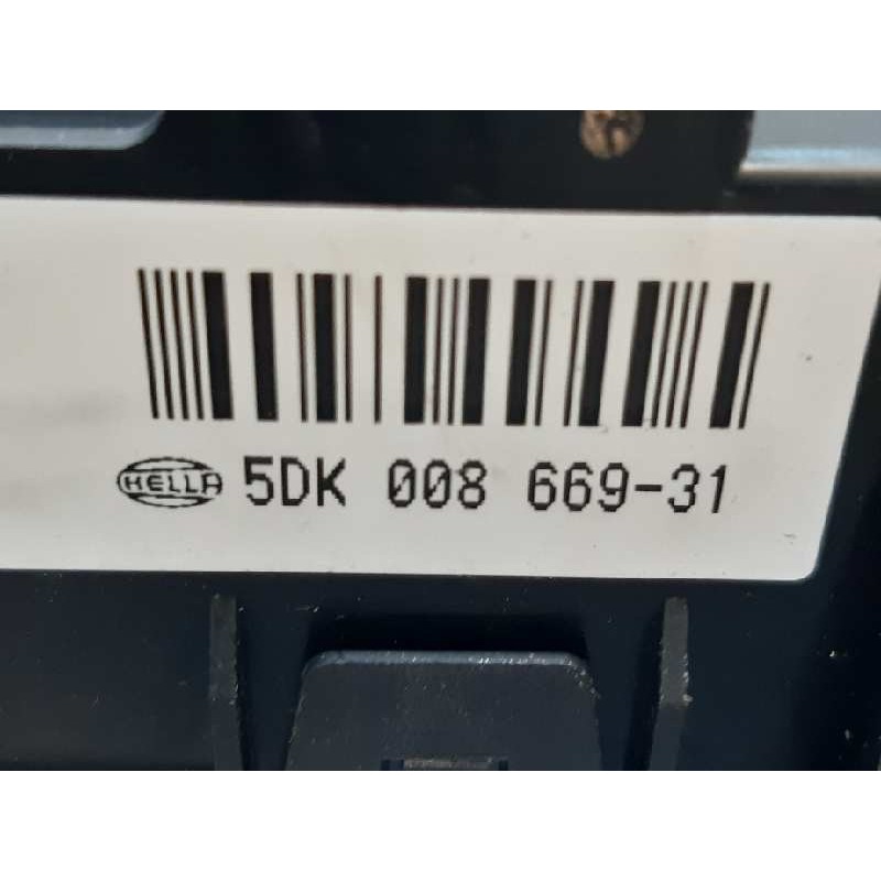 Recambio de caja reles / fusibles para opel astra h berlina cosmo referencia OEM IAM 5DK00866931 2