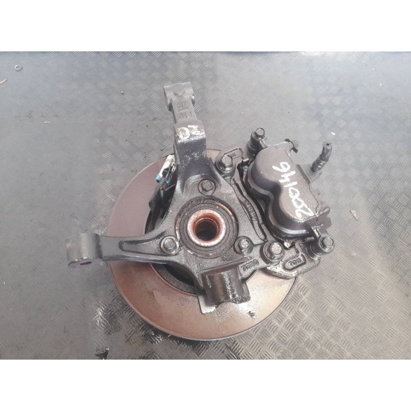 Recambio de mangueta delantera izquierda para chevrolet captiva 2.0 vcdi ltx sport referencia OEM IAM - Negro 2