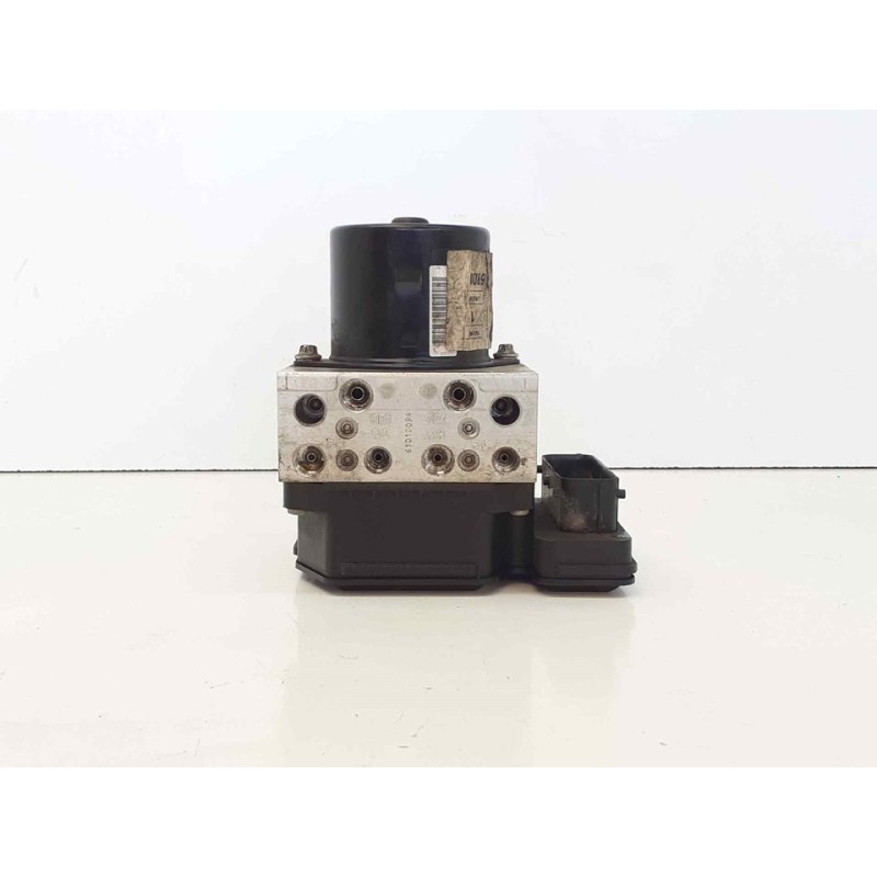 Recambio de abs para opel insignia berlina essentia referencia OEM IAM 13332549  TRW