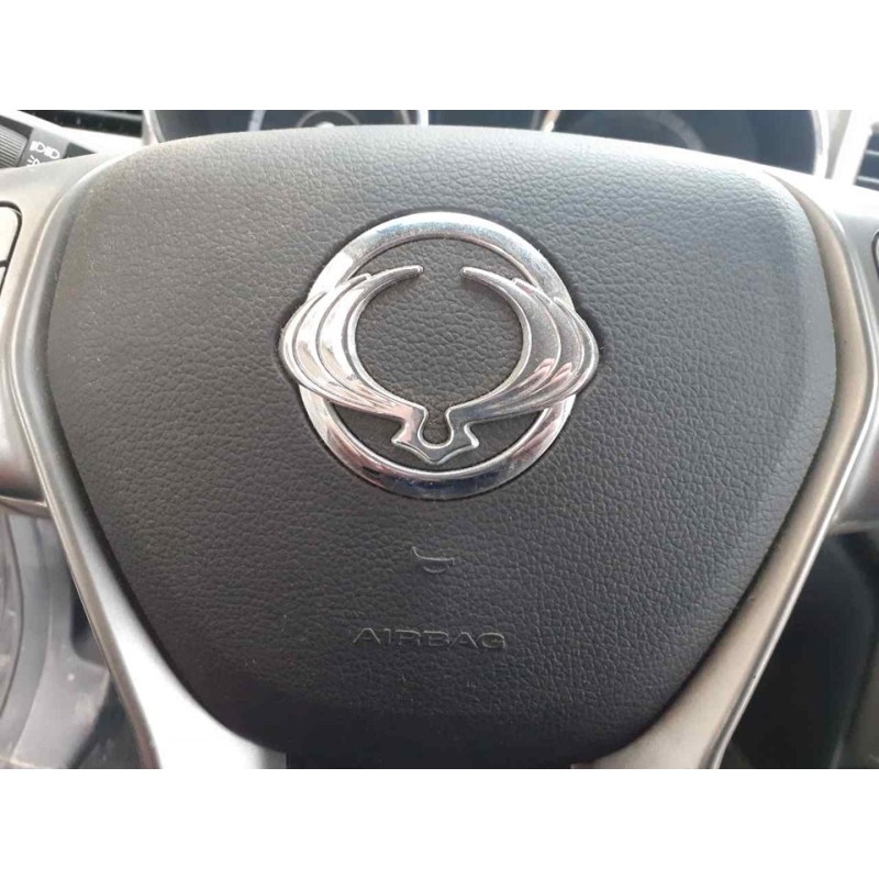 Recambio de kit airbag para ssangyong tivoli limited 4x2 referencia OEM IAM 2