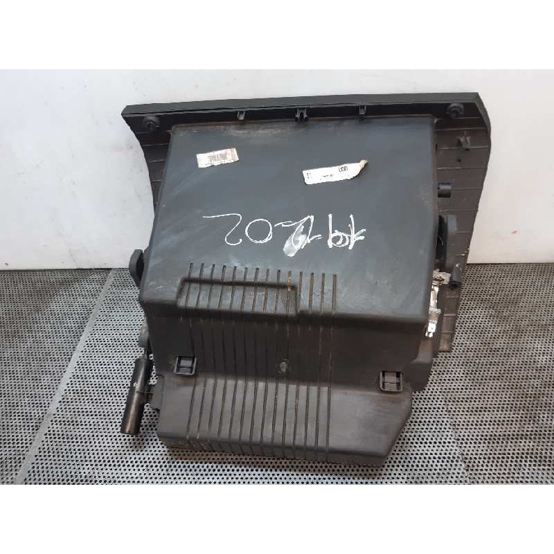 Recambio de guantera para opel astra h berlina cosmo referencia OEM IAM 2