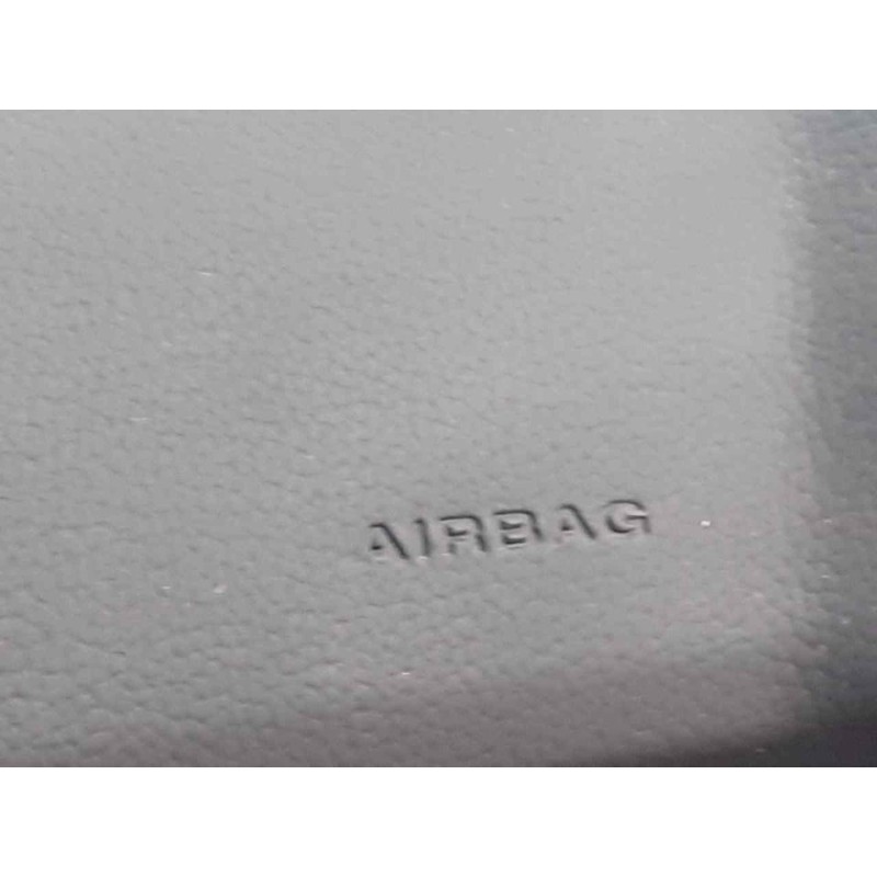 Recambio de kit airbag para ssangyong tivoli limited 4x2 referencia OEM IAM 3
