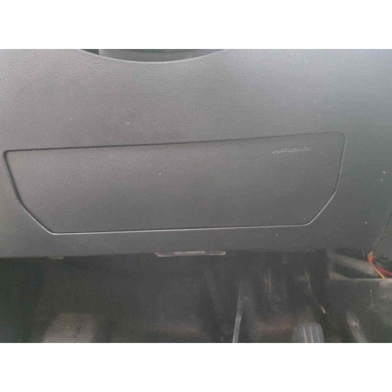 Recambio de kit airbag para ssangyong tivoli limited 4x2 referencia OEM IAM 4