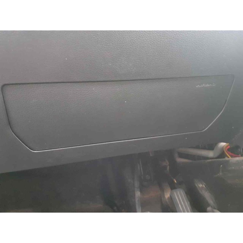 Recambio de kit airbag para ssangyong tivoli limited 4x2 referencia OEM IAM 5