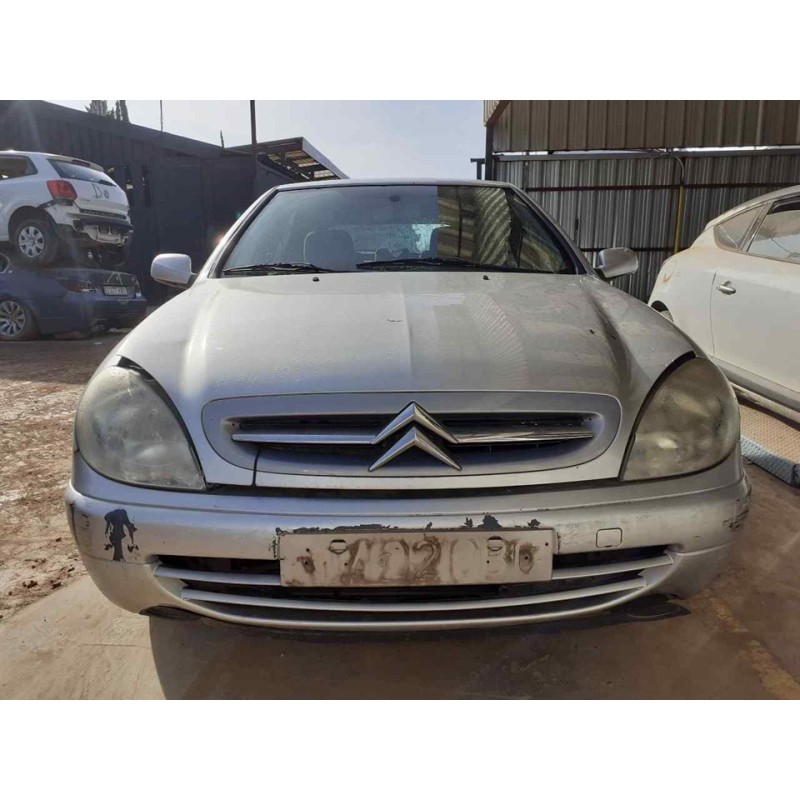 citroën xsara berlina del año 2002