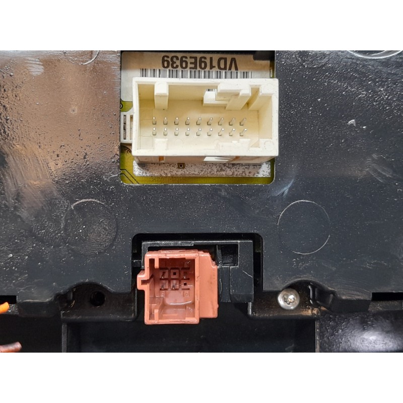 Recambio de cuadro instrumentos para citroën c3 picasso sx referencia OEM IAM VD19E939 555002081400 - Gris 6