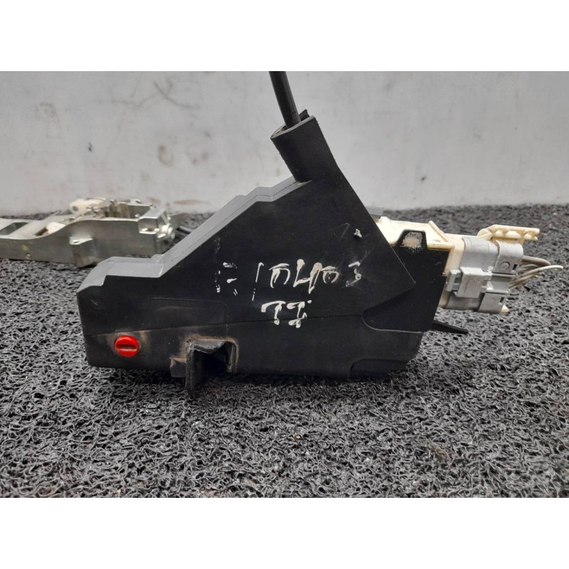 Recambio de cerradura puerta trasera izquierda para peugeot 407 sw st confort referencia OEM IAM 9681337380  