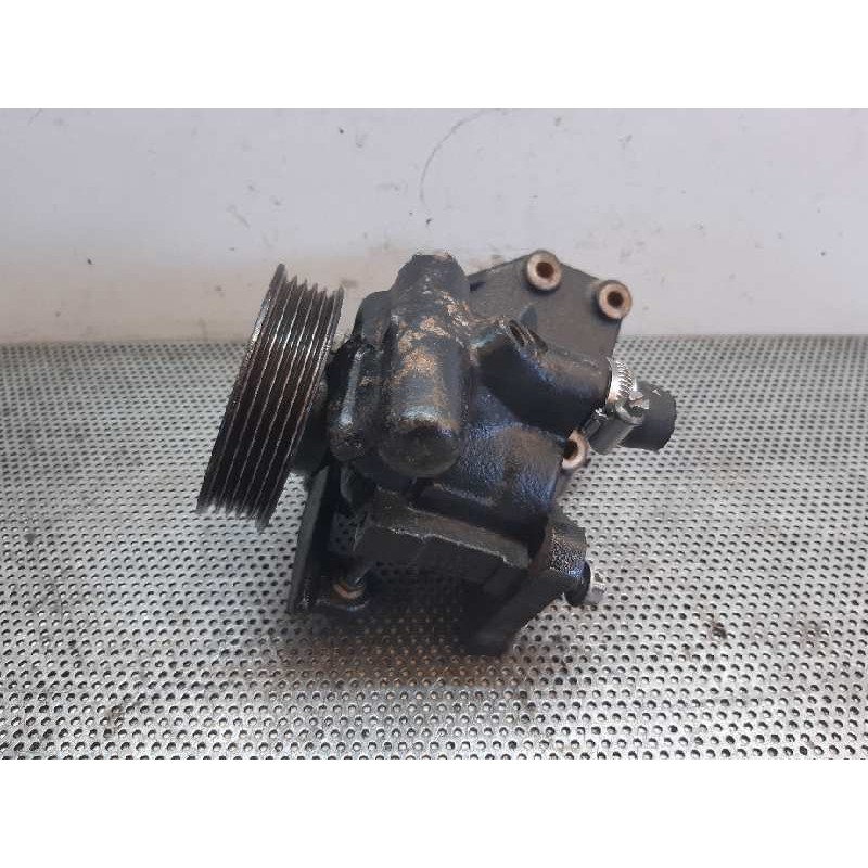 Recambio de bomba direccion para renault trafic (desde 5.89) referencia OEM IAM 6006003645 127323 26038257