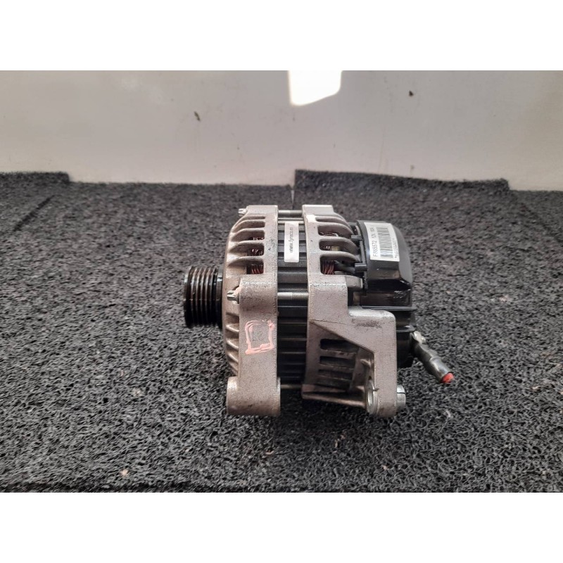 Recambio de alternador para opel zafira a elegance referencia OEM IAM F865572  