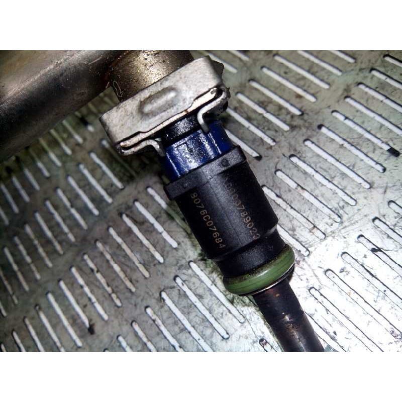 Recambio de inyector para mercedes-benz clase a (w169) a 150 a-edition referencia OEM IAM A0000789023 8776C07685 - Rojo 2