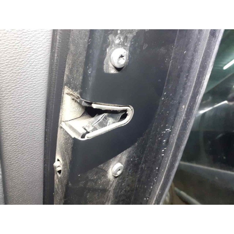 Recambio de cerradura puerta trasera derecha para bmw serie 1 berlina (e81/e87) 118d referencia OEM IAM   