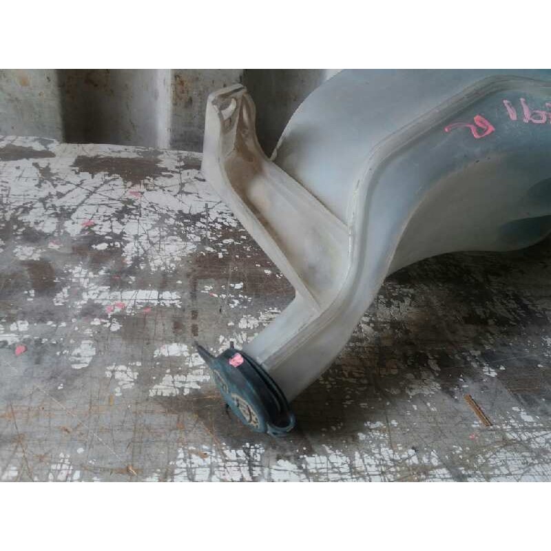 Recambio de deposito limpia para iveco daily caja abierta / volquete 2.8 diesel cat referencia OEM IAM - Blanco 5