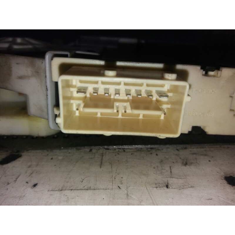 Recambio de elevalunas delantero derecho para citroën c4 coupe 1.6 16v hdi fap referencia OEM IAM - Blanco 3