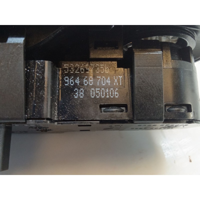Recambio de mando elevalunas delantero izquierdo para peugeot 407 (6d_) 2.0 16v (6drfjc, 6drfje, 6drfjf) referencia OEM IAM 9646 - Gris 2