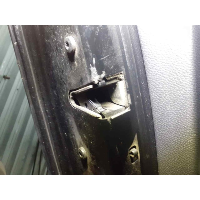 Recambio de cerradura puerta trasera izquierda para bmw serie 1 berlina (e81/e87) 118d referencia OEM IAM   