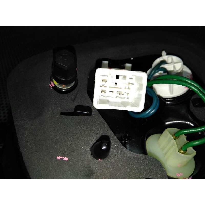 Recambio de piloto trasero izquierdo para kia rio 1.2 cat referencia OEM IAM - Negro 4