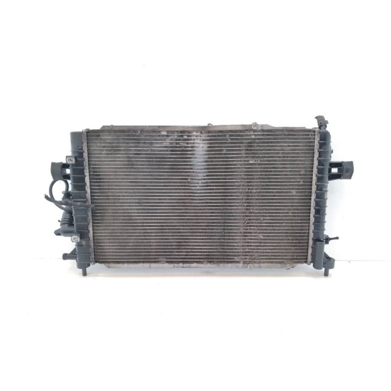 Recambio de radiador agua para opel astra gtc energy referencia OEM IAM 13128925 2