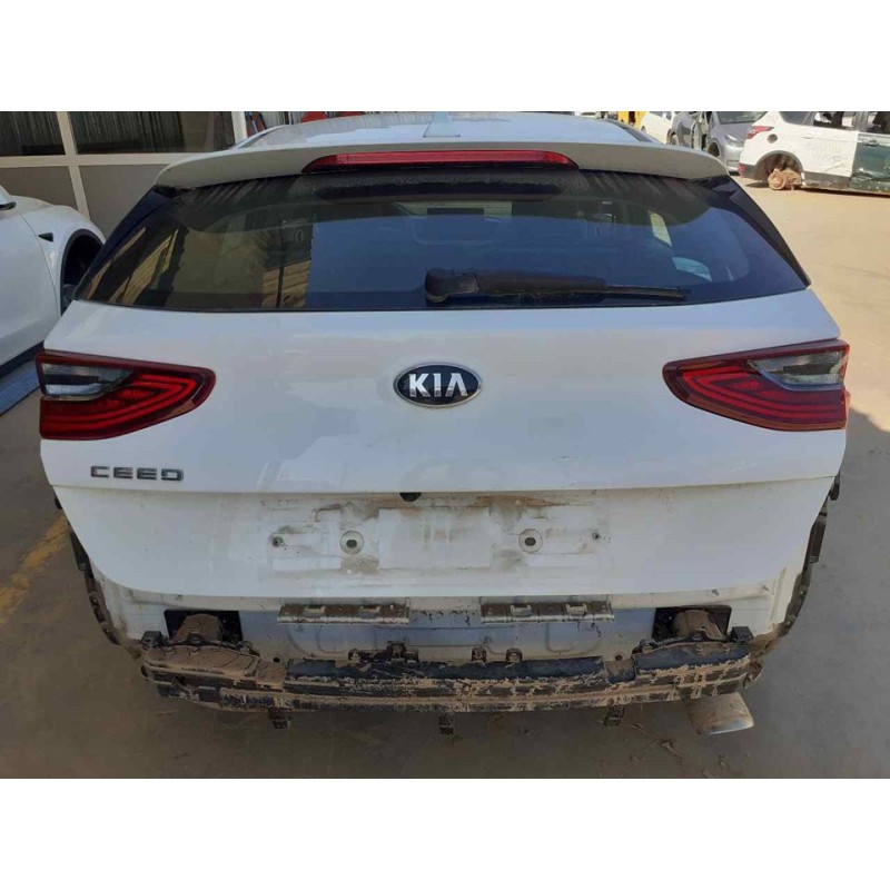 Recambio de porton trasero para kia ceed (cd) 1.6 crdi 115 referencia OEM IAM - Blanco 2