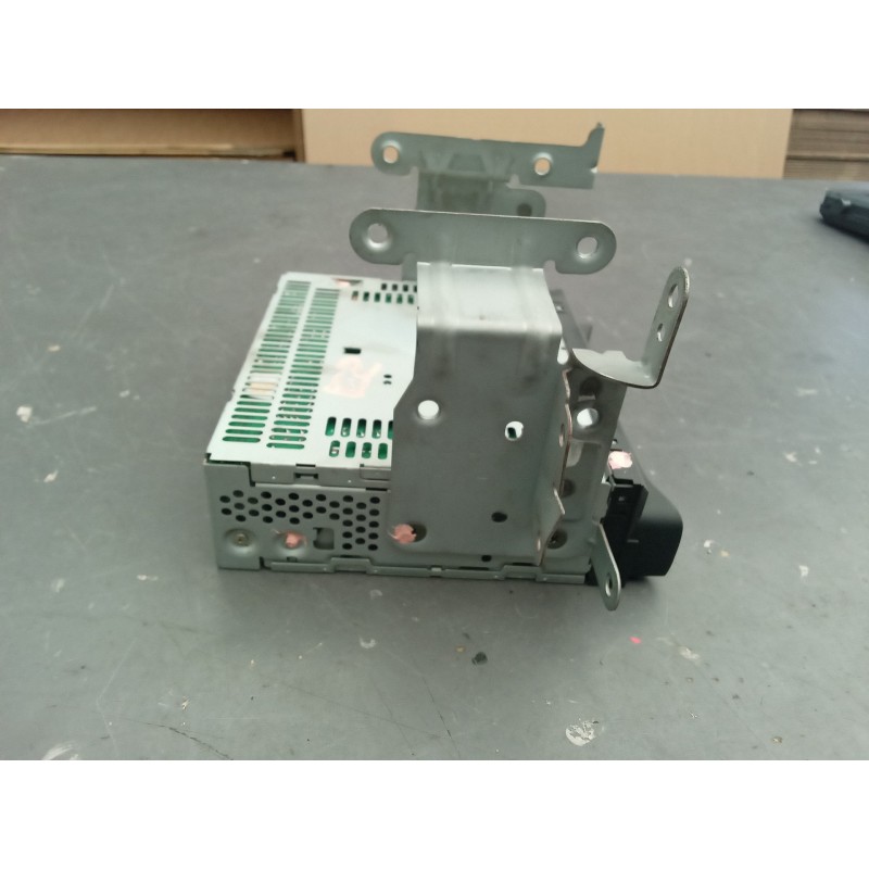 Recambio de cargador cd para nissan primera berlina (p12) tekna referencia OEM IAM 6