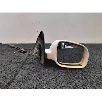 RETROVISOR DERECHO 